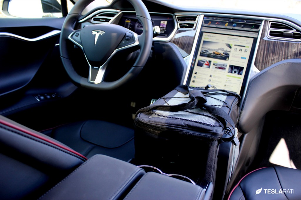 Tesla Model S Front Trunk Electric Cooler Organizer