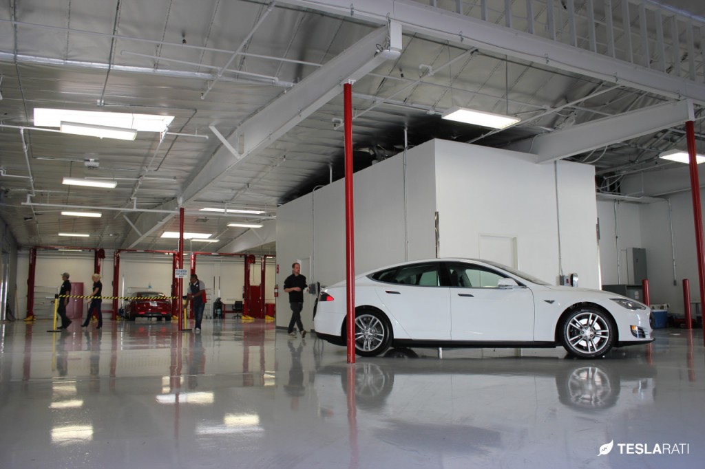 Tesla Motor service center Los Angeles, CA