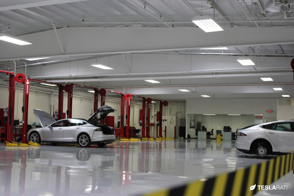 Tesla Service Center