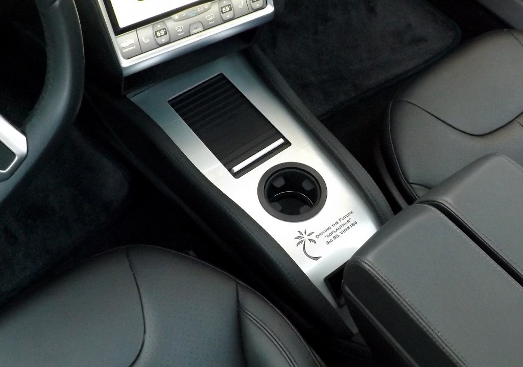 Personalized Tesla Center Console (P-CCI)