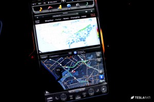 Tesla Model S Configuration - Touchscreen Infotainment