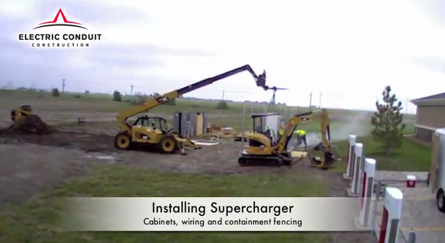 Tesla-Supercharger-construction