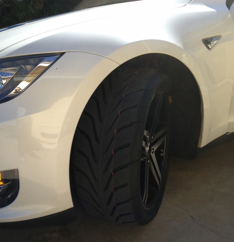 Tesla Model S Toyo R888 Racing Tires