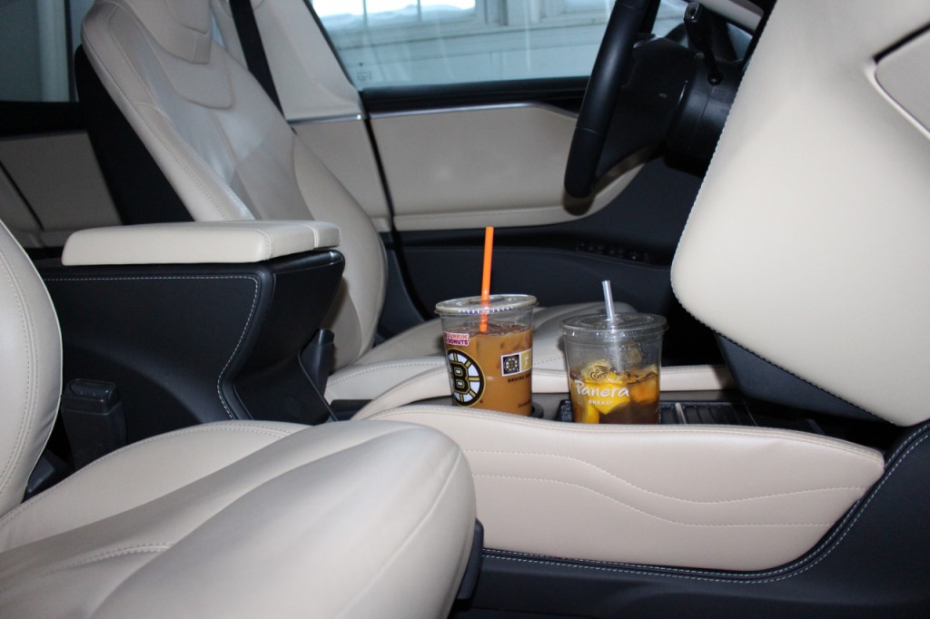 Tesla Center Console CCI with 2 large cups