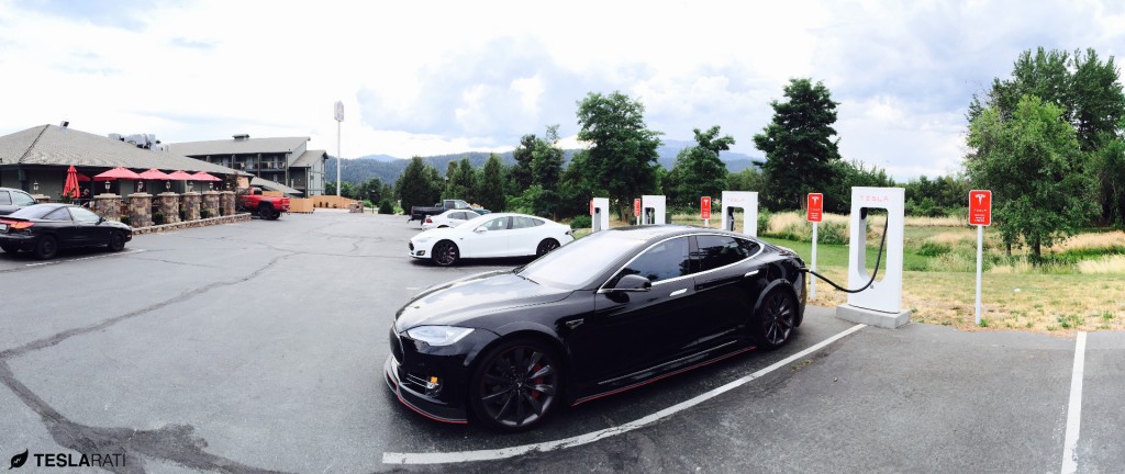 Tesla-Mt-Shasta-Supercharger