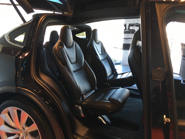 Model X Rear Seats 6 Config