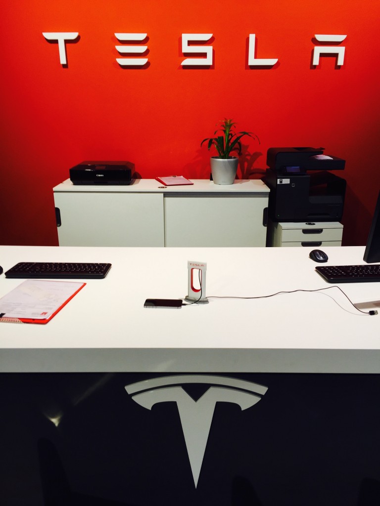 Tesla-office-desk-MySupercharger