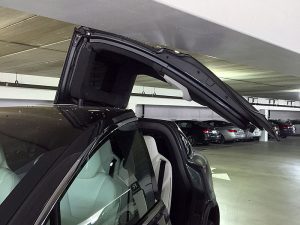  Model X falcon wing door damage