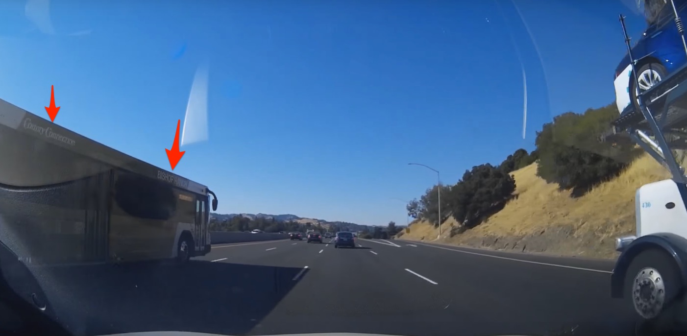 bishop-ranch-bus-cuts-off-tesla-trailer