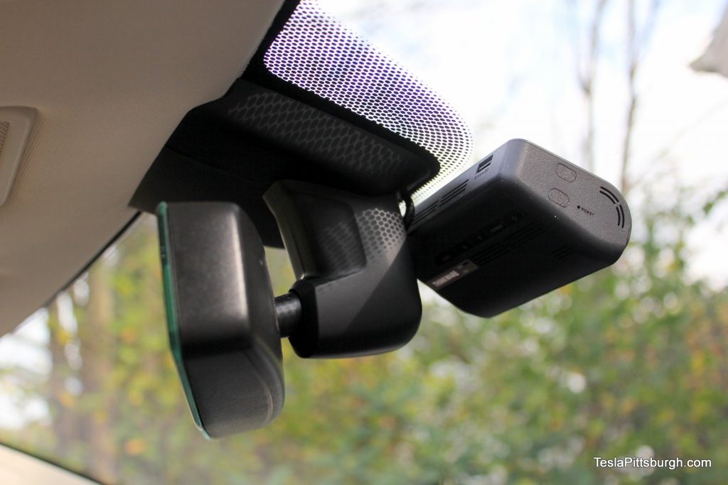 Thinkware F770 mounted below Tesla Model S mirror