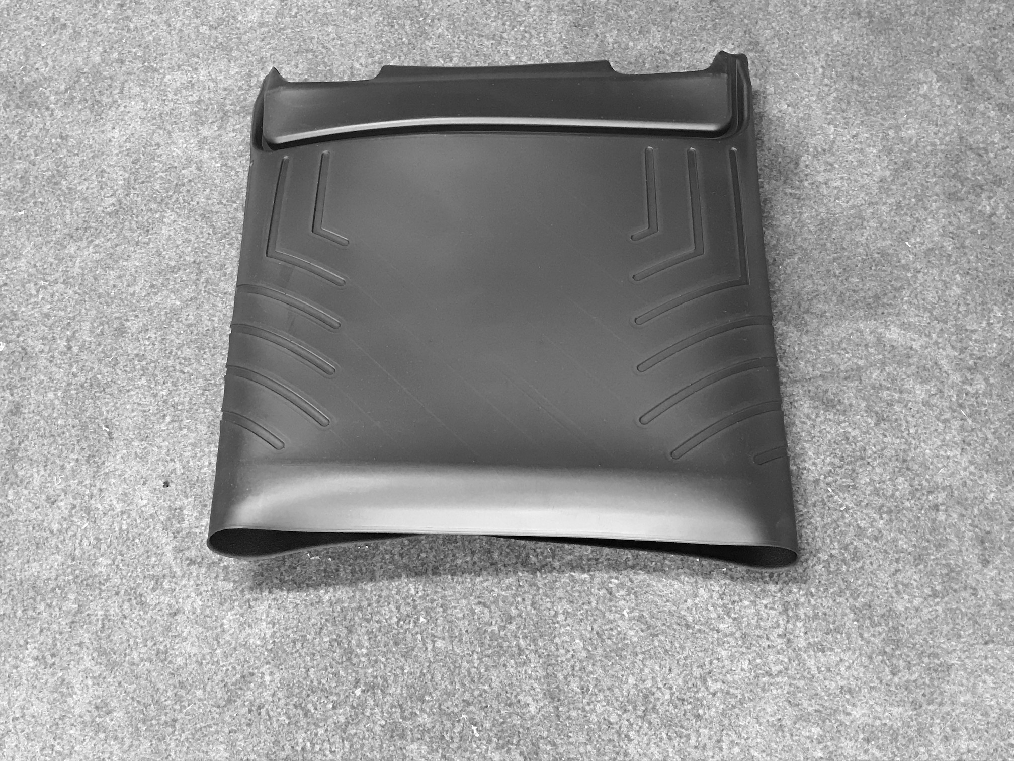 2nd row floor liner mat (Folded)