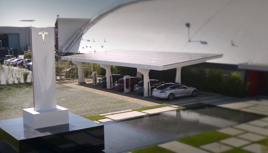 Tesla-announces-a-nationwide-Supercharger-network