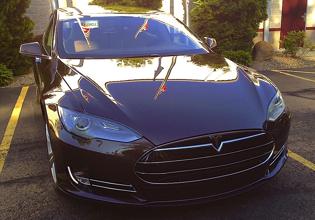 Udled Ni Arab Tesla Model S Front Grille - TESLARATI