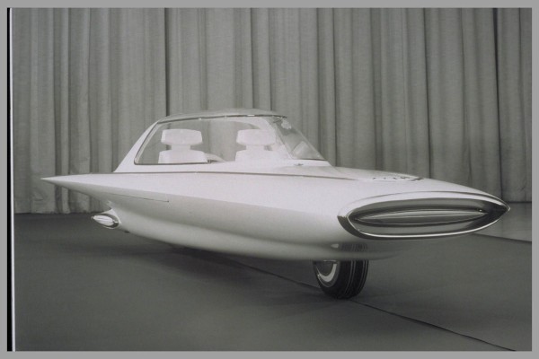 1961 Ford Gyron Show Car 1 600×400 Coffee and a Concept   1961 Ford Gyron