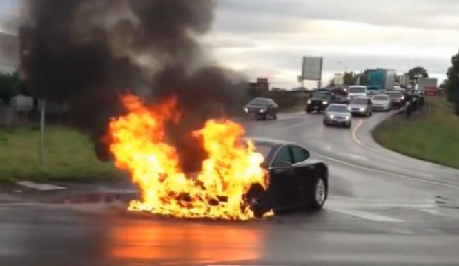 Tesla Battery Fire Defended By Elon Musk As Safer, Says Model S Design Saved The Driver