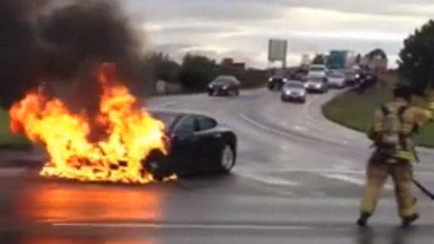 Tesla Motors Model S Fire