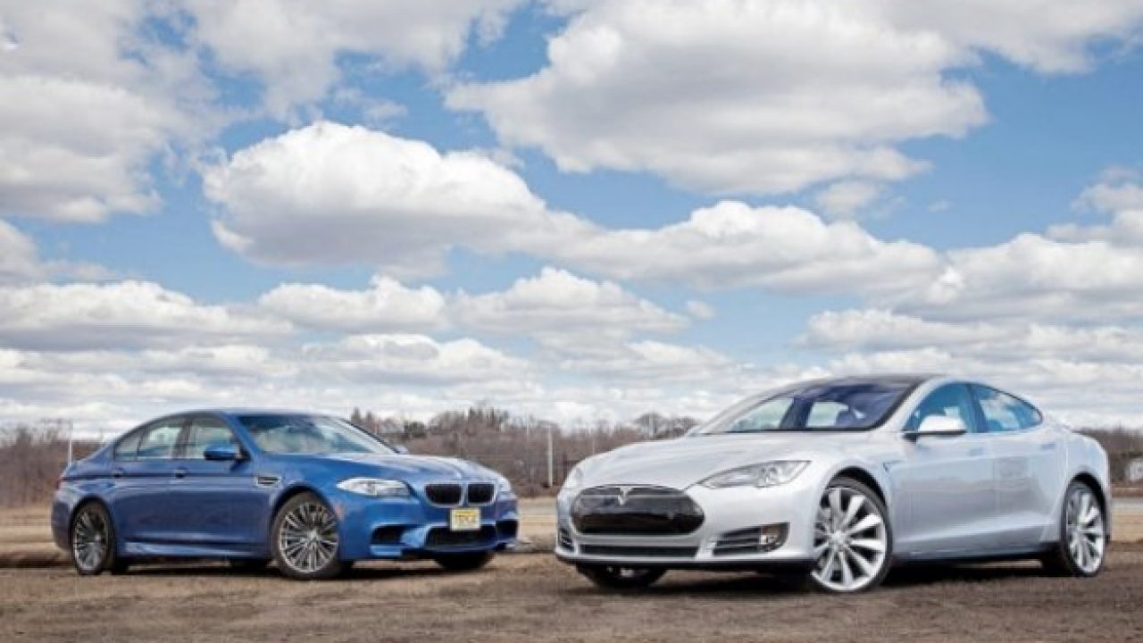 Buitenshuis Twinkelen Toezicht houden Tesla Model S vs BMW i3 and BMW M5