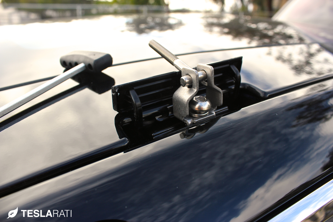 Tesla-Model-S-Whispbar-Roof-Rack-Latch-Mount.jpg