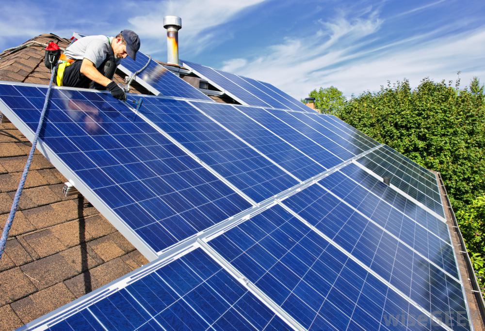 Solar-Panels-Roof