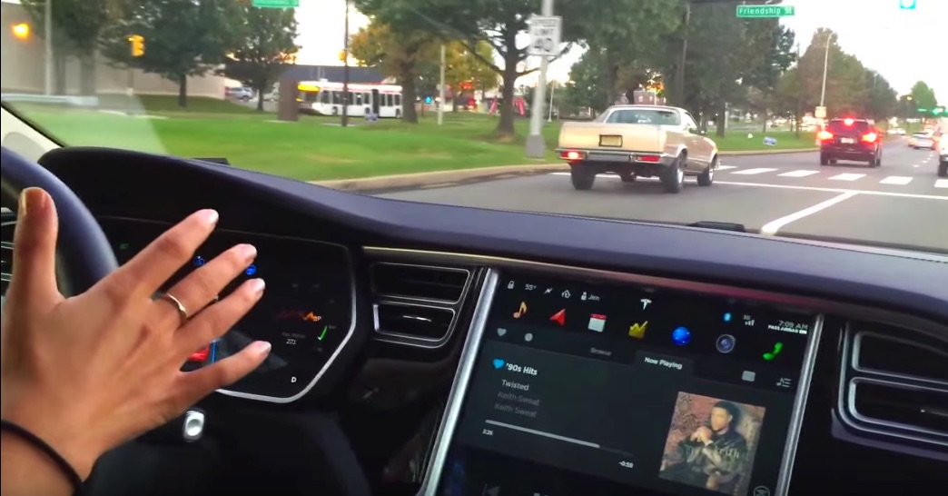 Tesla Autopilot in ‘Shadow Mode’ will pit human vs computer