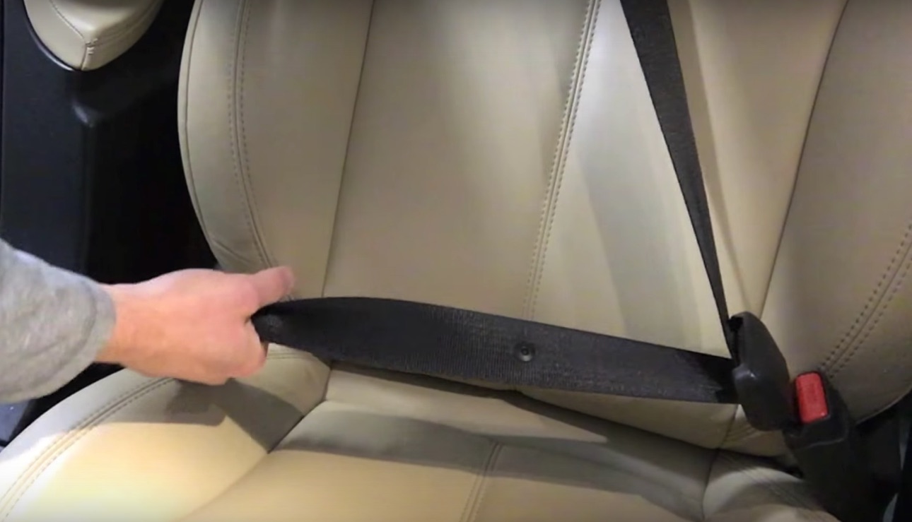 Tesla-Model-S-Front-Seat-Belt-Recall-Test