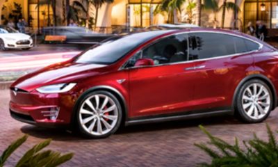 Tesla Model X Signature Red