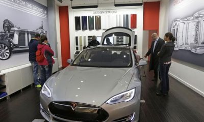 Tesla store in Cincinnati