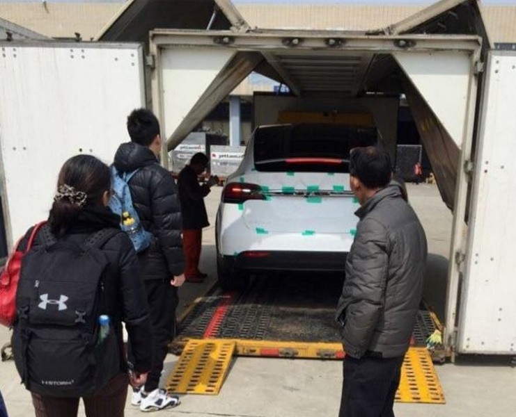 Model X unloading at Beijing airport cargo terminal