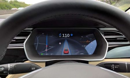 Tesla in autonomous mode