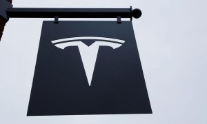 Tesla Pennant