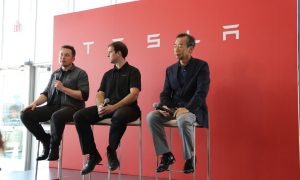 Musk, Straubel, Yamada at Gigafactory