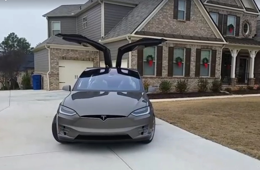 Tesla-ModelXmas-easter-egg
