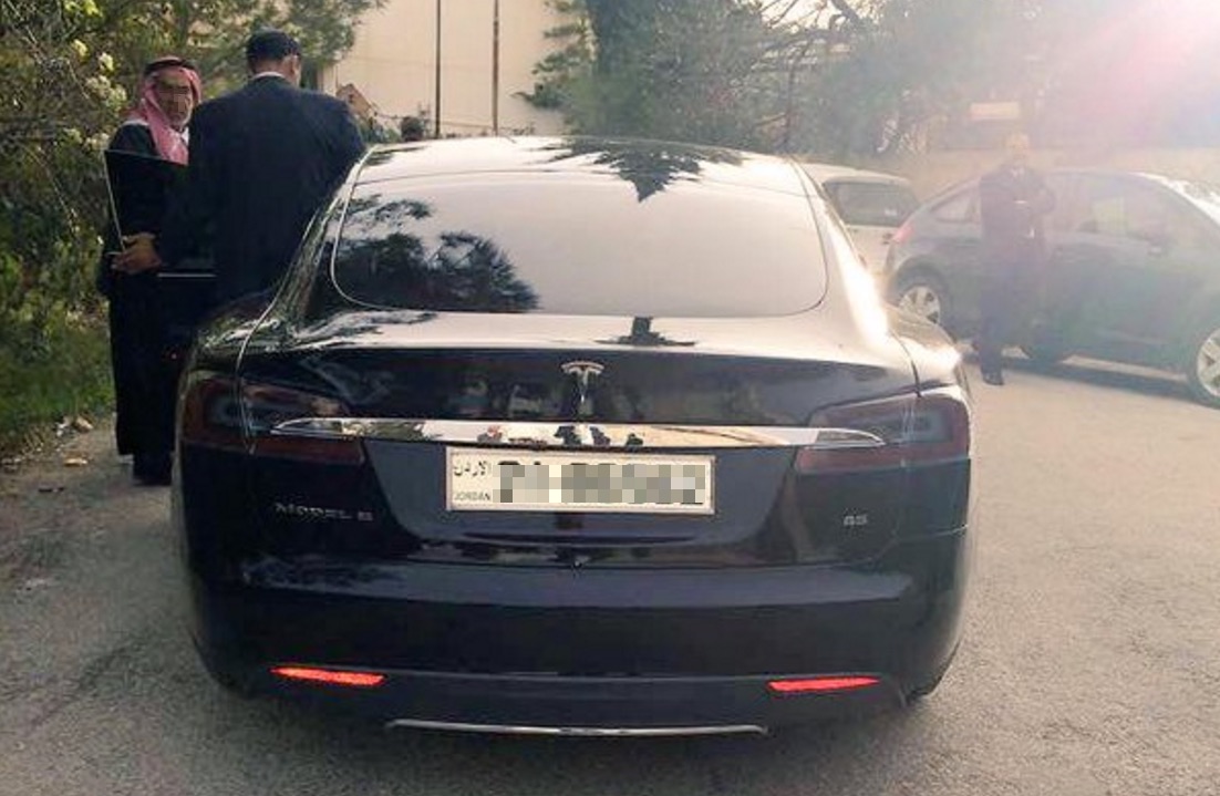 Tesla-Model-S-Jordan-Middle-East