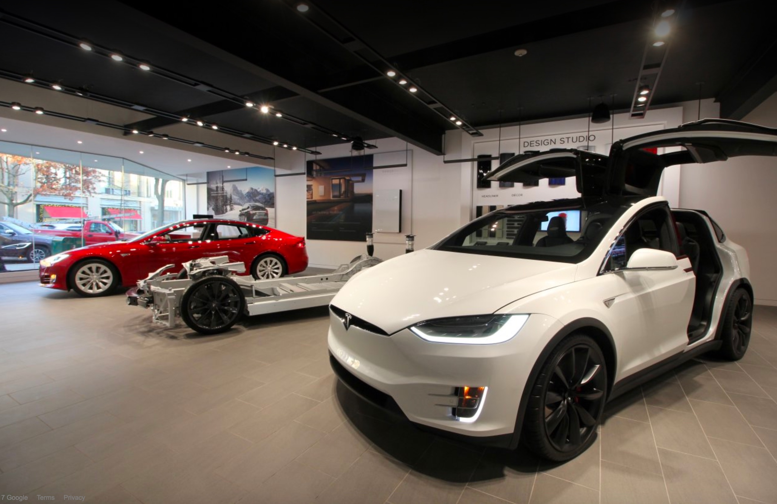 Tesla hit with new Louisiana law that prohibits direct sales in state