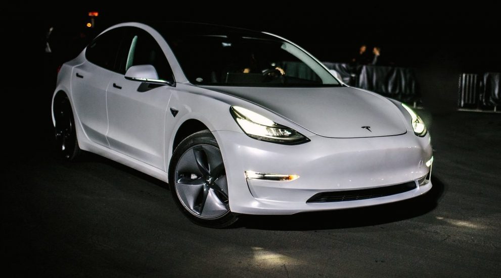 Tesla model 3 hubcaps removed discount