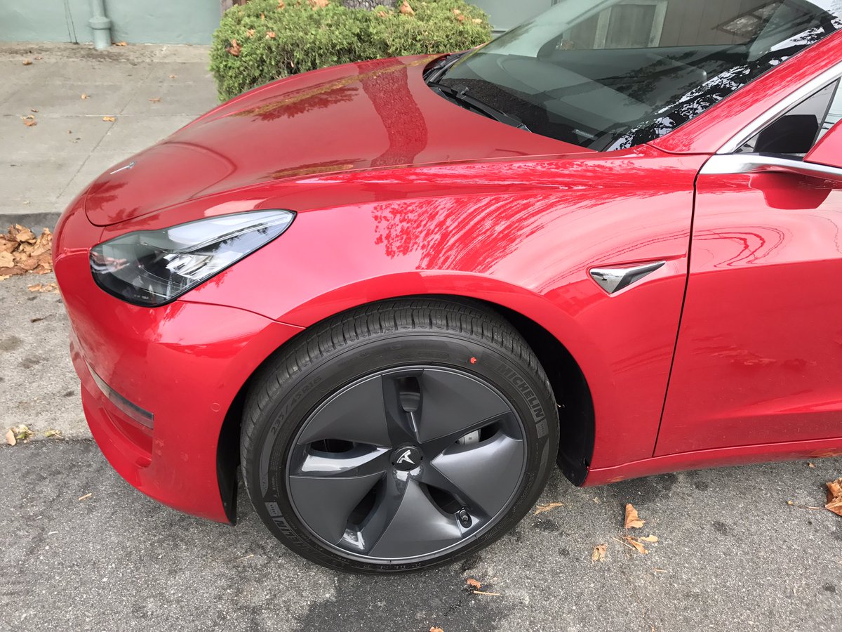 How to remove Tesla Model 3 aero wheel covers