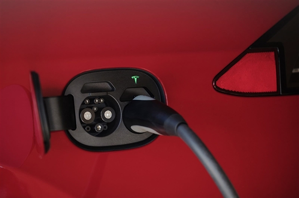 tesla udpates chargeport china gb t charging standard