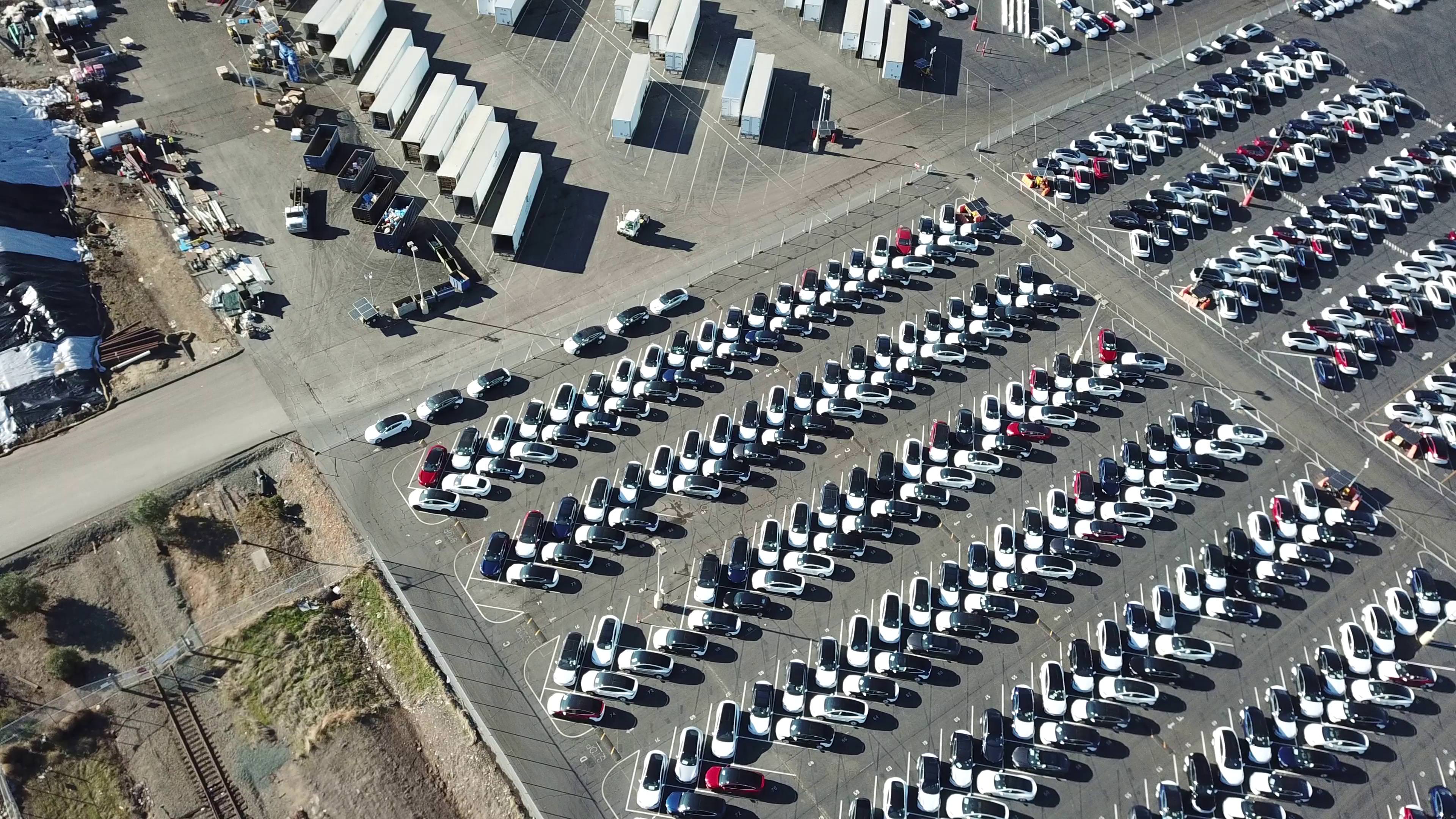 tesla-model-3-inventory-fremont-factory-drone-aerial