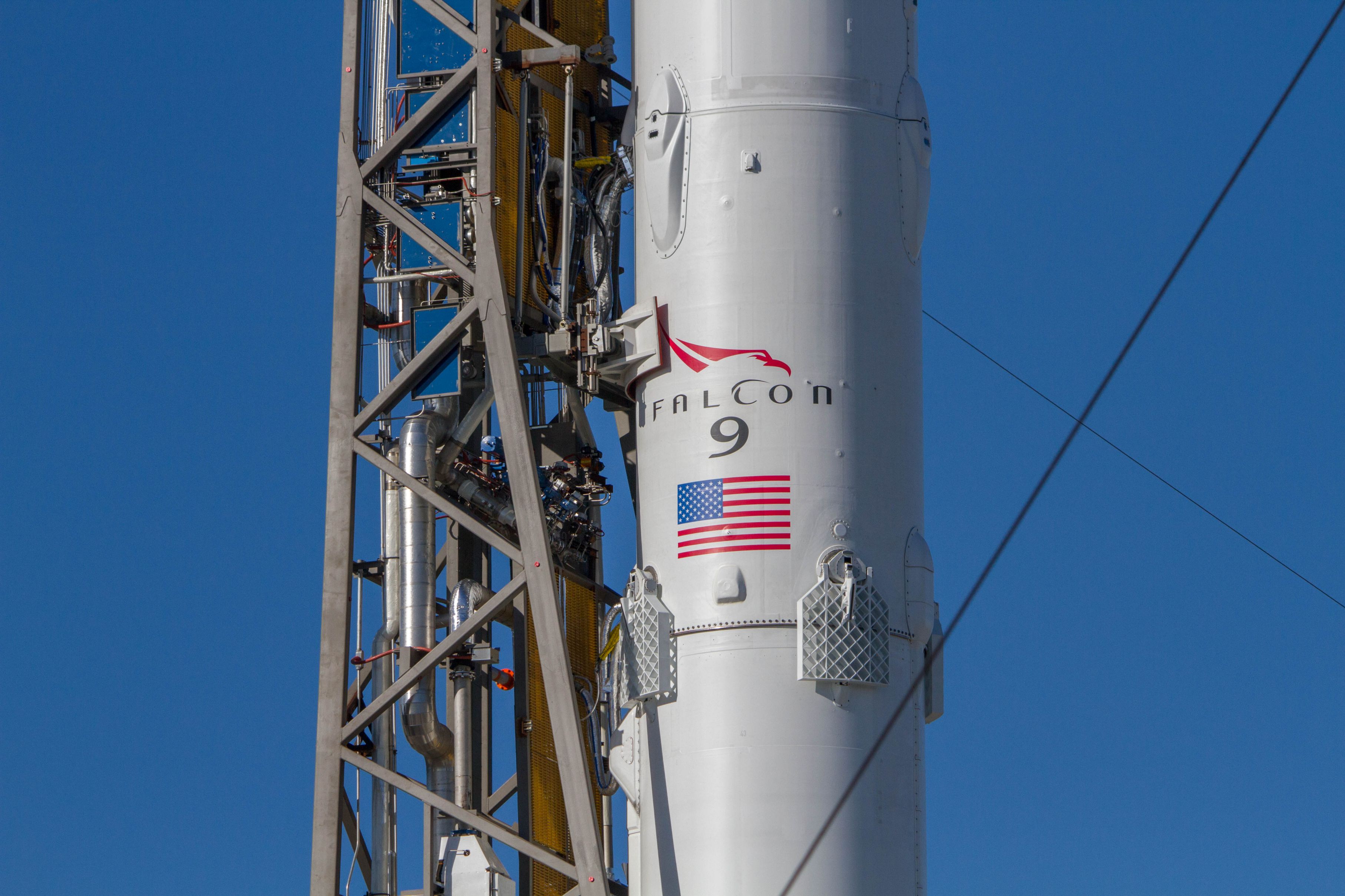 SpaceX Zuma LC40 (Tom Cross) (1)