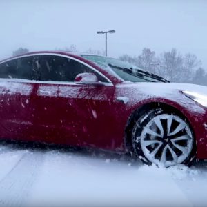 Winter Driving News - TESLARATI