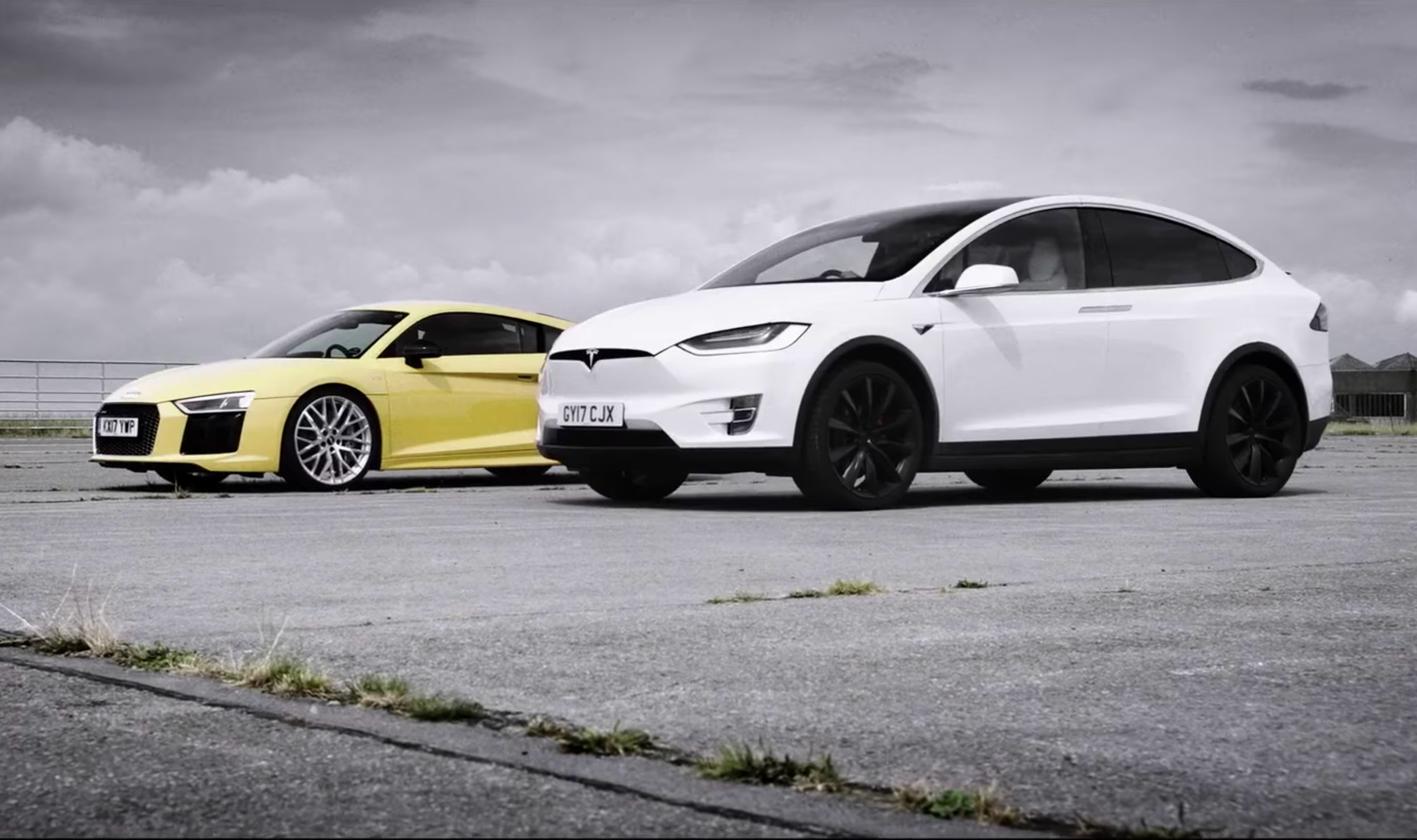 Tesla model x drag on sale race