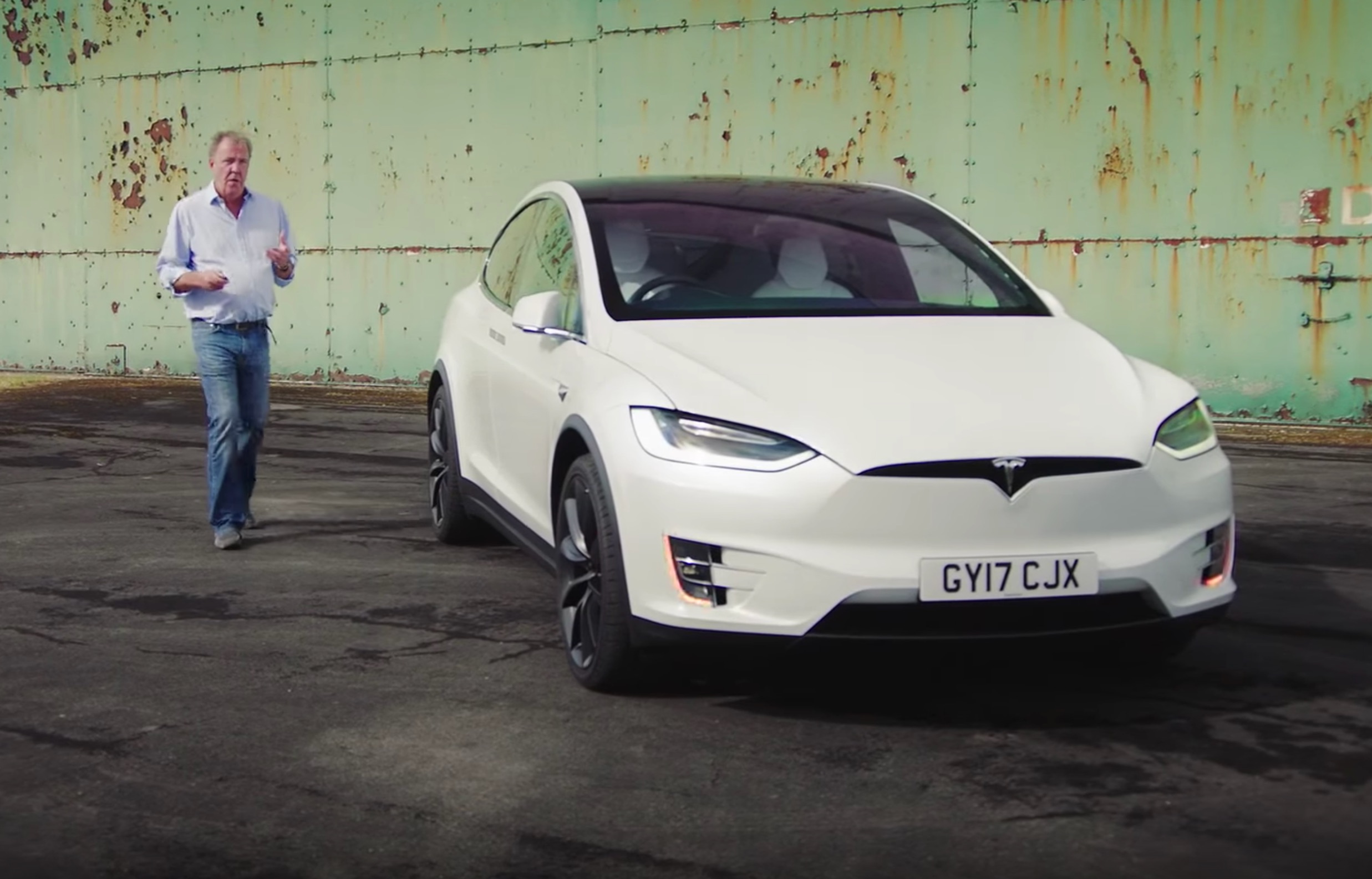 Clarkson reviews Tesla Model X after 10 