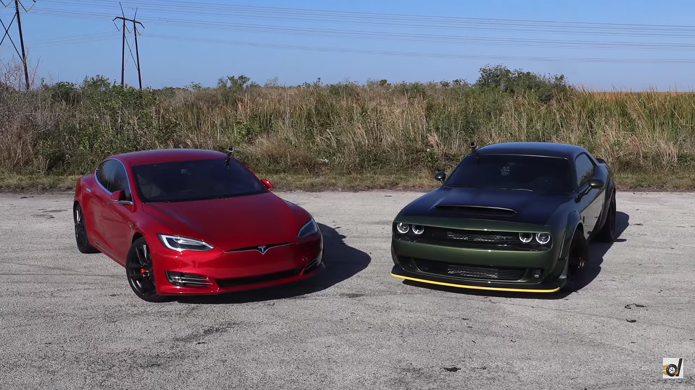 Model S P100D vs Demon rematch [Credit: DragTimes/YouTube]