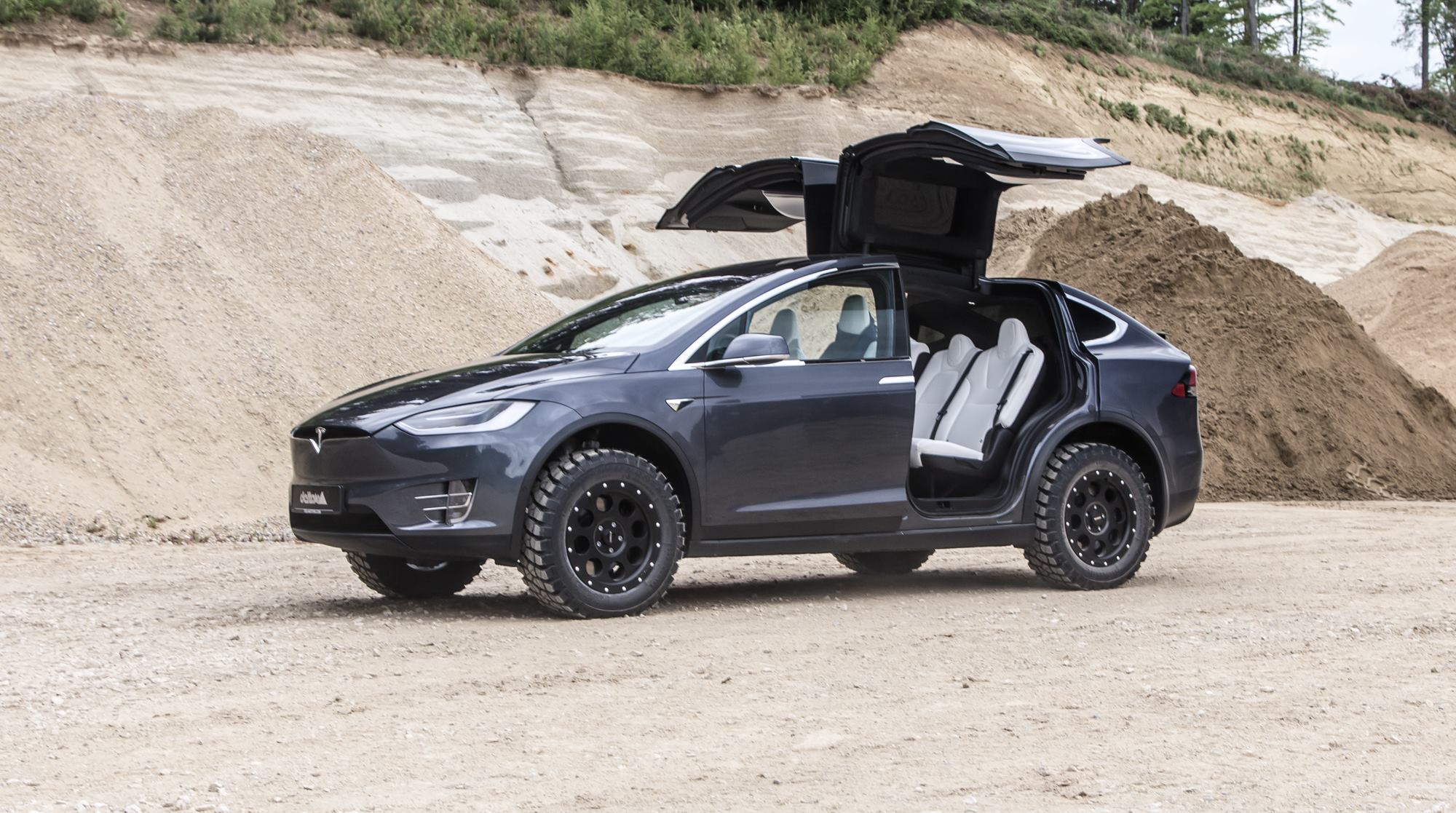 Tesla Model X looks like a beast with some off road treatment