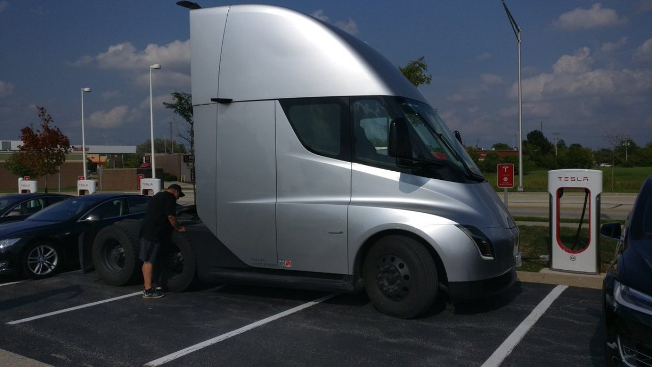 Tesla Semi S Strong Demand Could Expedite The Release Of The