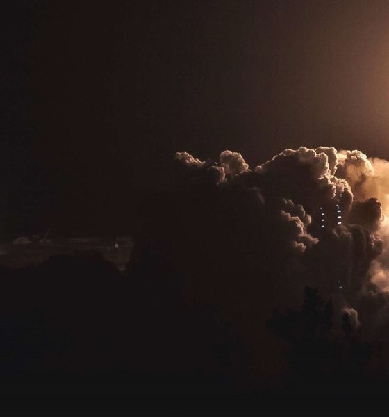 B1048's second launch and landing, captured from the same camera perspective.
