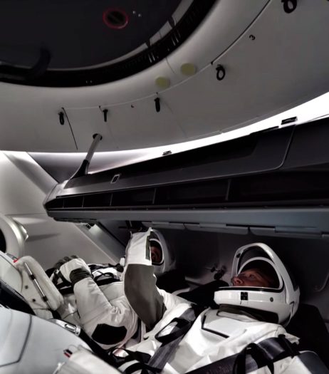 Crew Dragon suit & display tests (NASA & SpaceX) pano crop