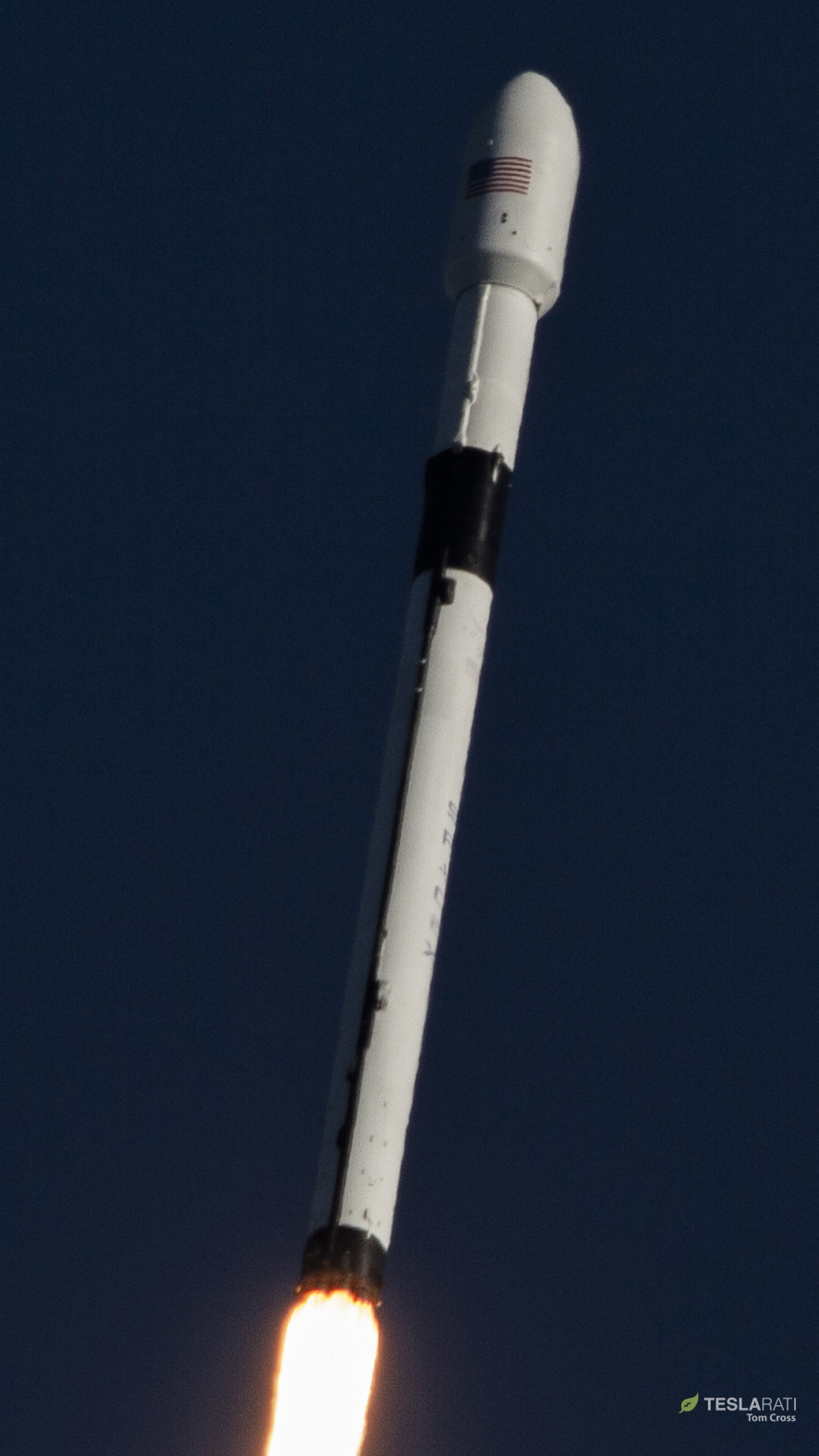 Falcon 9 B1054 GPS III SV01 launch (Tom Cross) 1