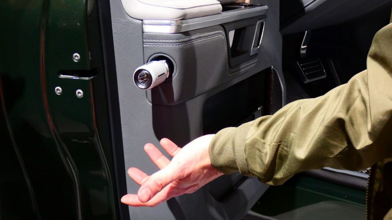 auto flashlight