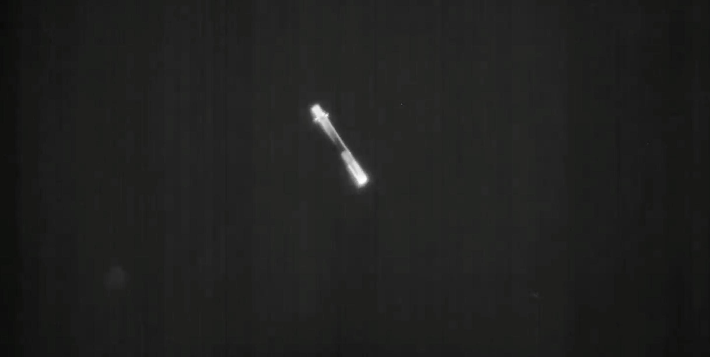 Falcon 9 B1056 infrared landing (SpaceX) 1